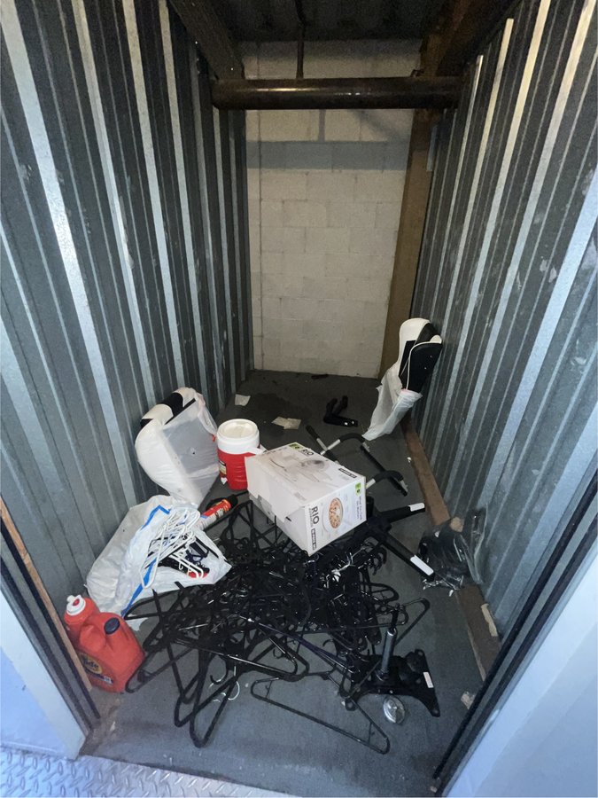 5 x 15 storage unit in Fresno, CA
