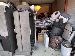10 x 20 storage unit in Fresno, CA