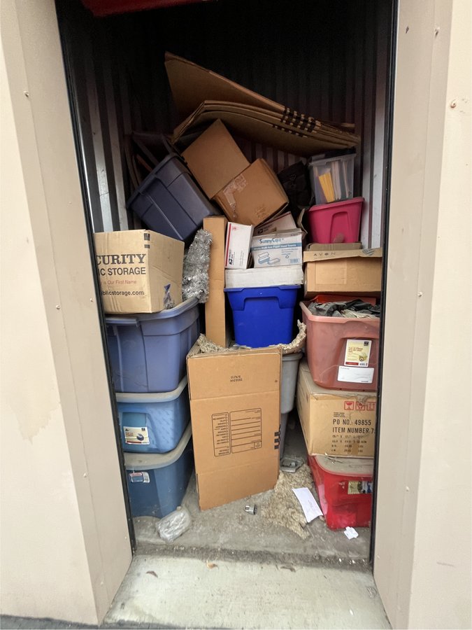 5 x 5 storage unit in Ceres, CA