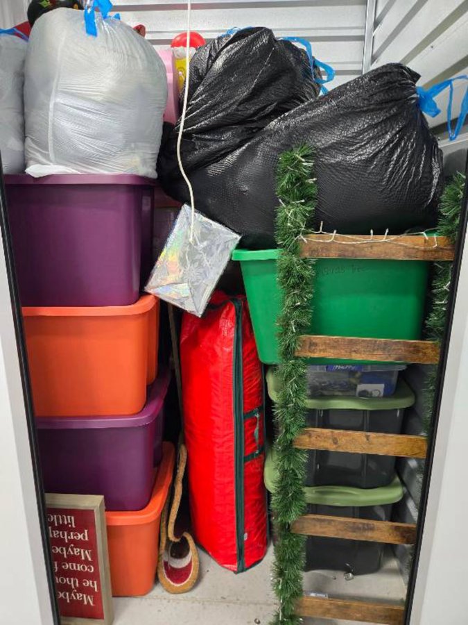 5 x 5 storage unit in Port Richey, FL