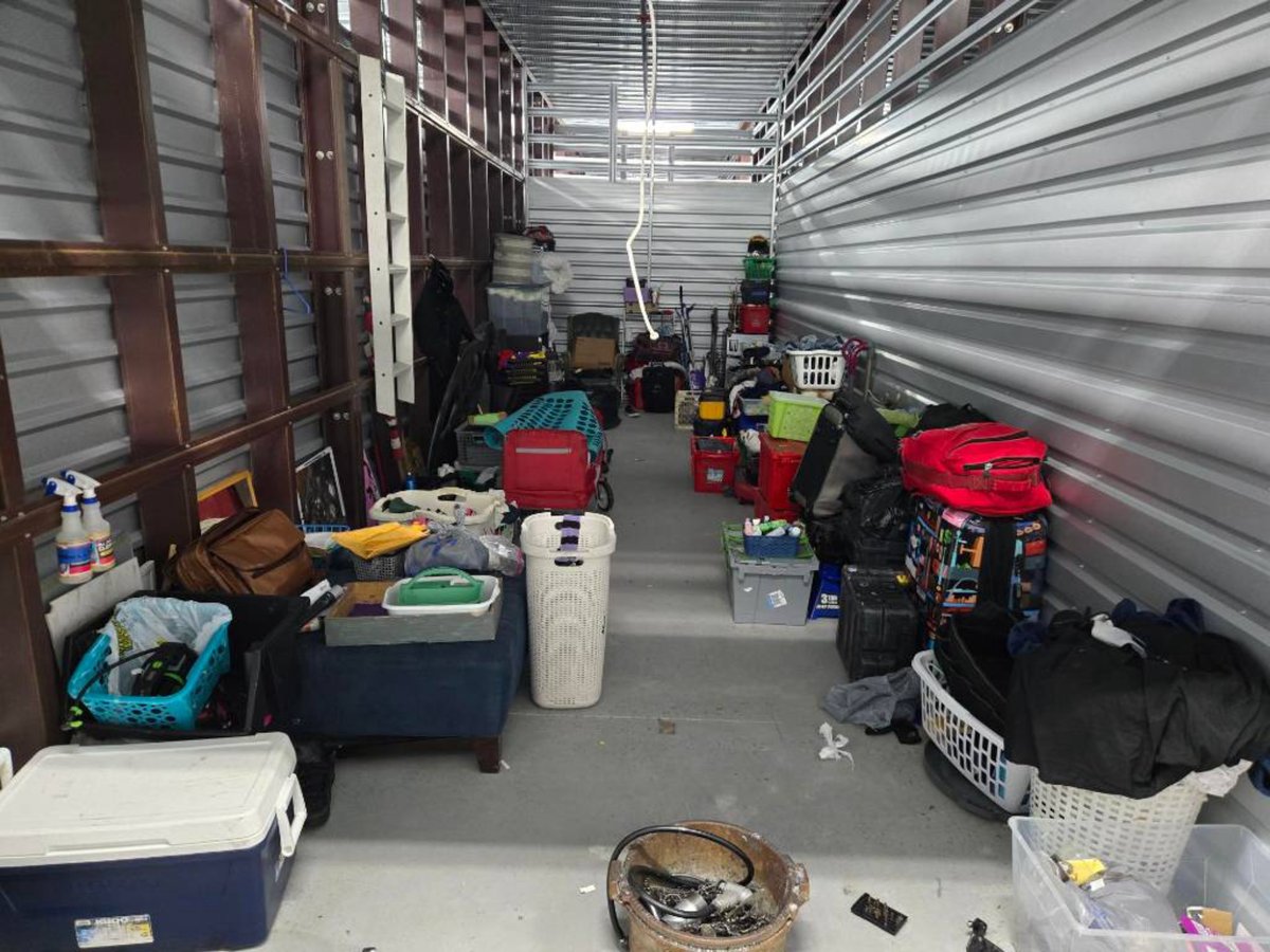 10 x 30 storage unit in Port Richey, FL