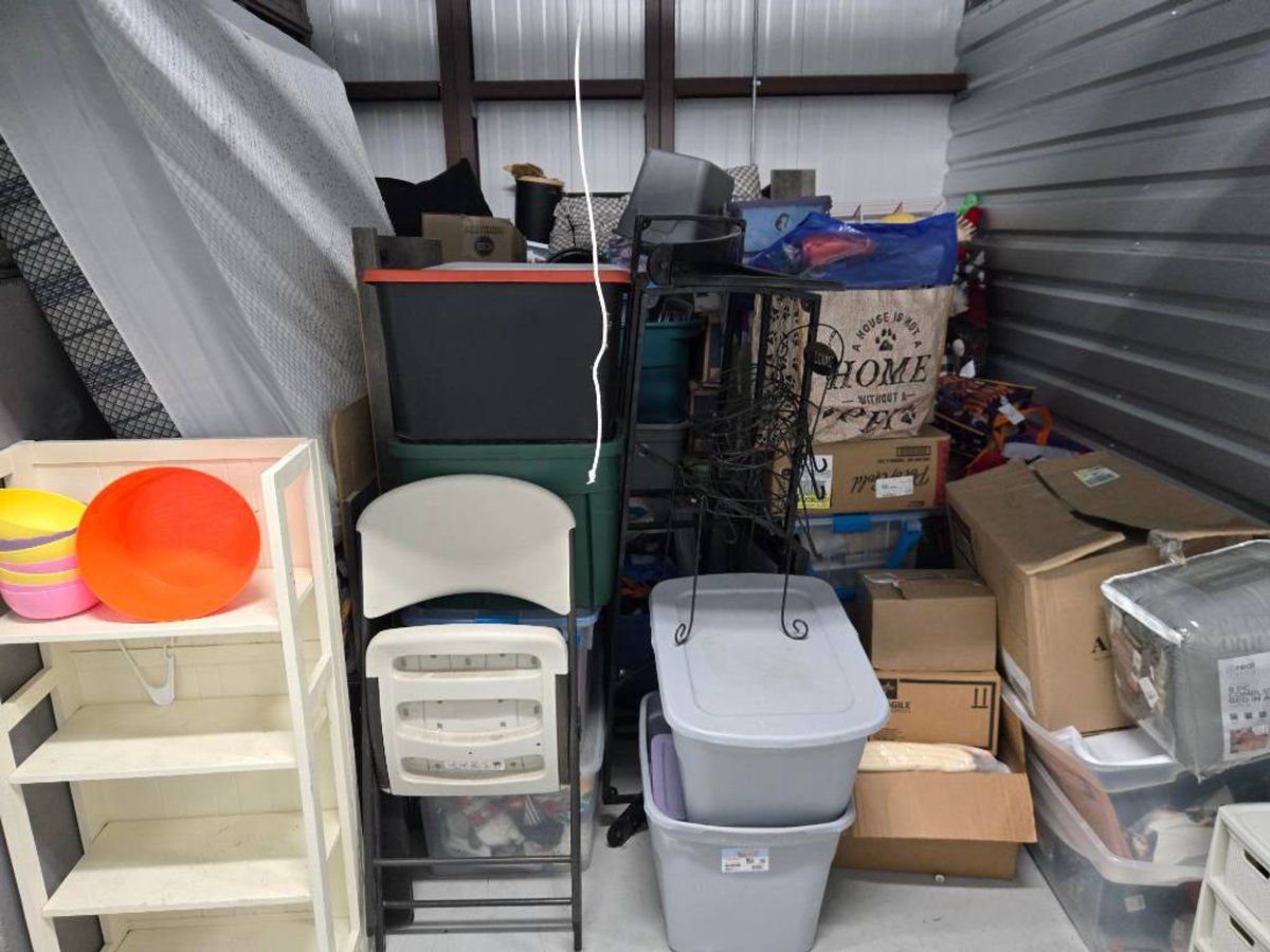 10 x 10 storage unit in Port Richey, FL
