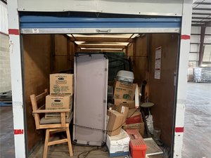 8 x 16 unit in Edinburg