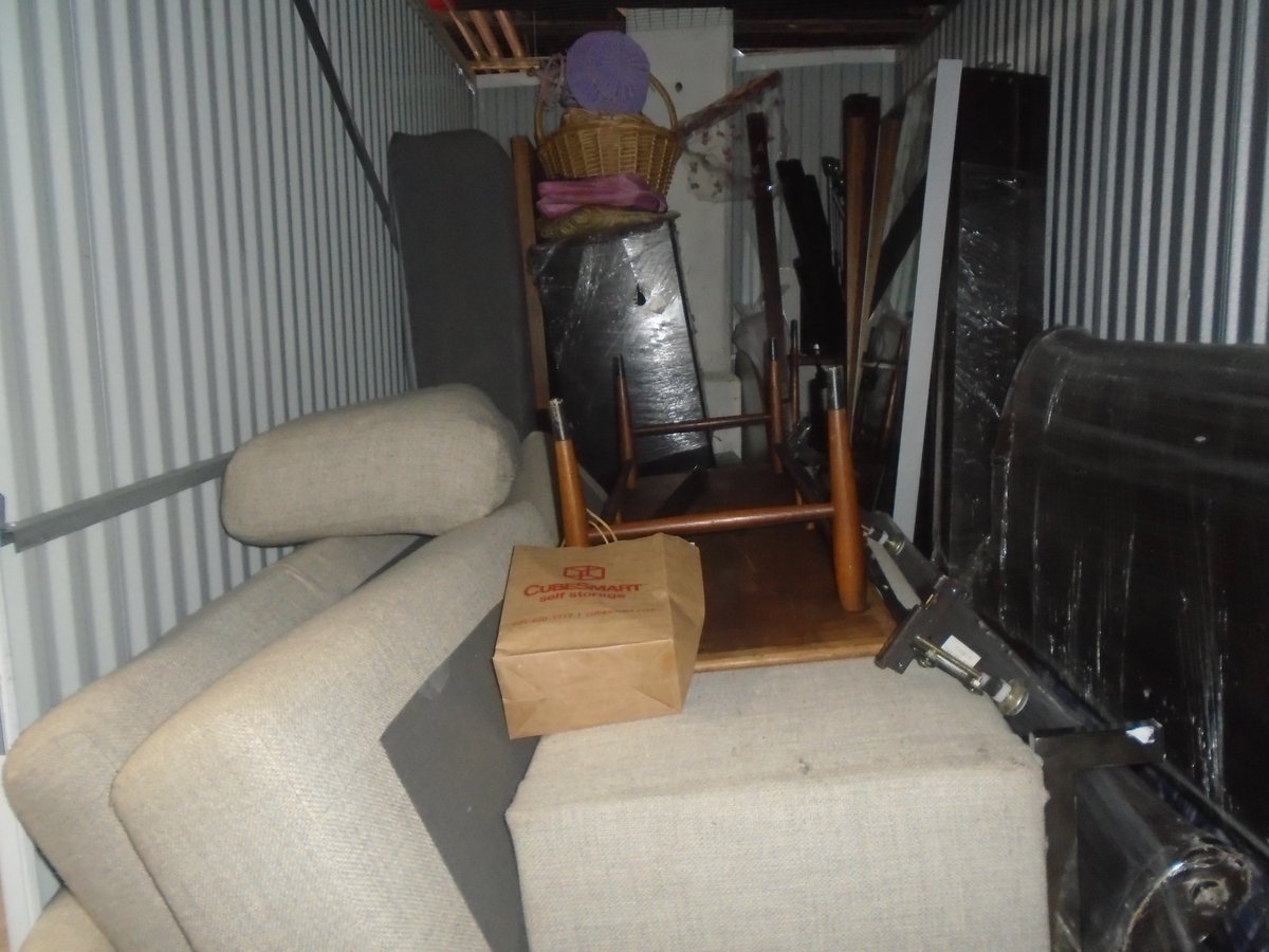 5 x 15 storage unit in Ridgewood, NY