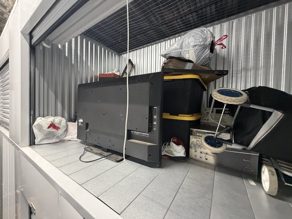 10 x 5 storage unit in Flushing, NY