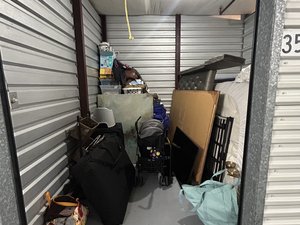 10 x 10 unit in Dallas