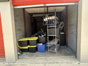 10 x 20 unit in Dallas