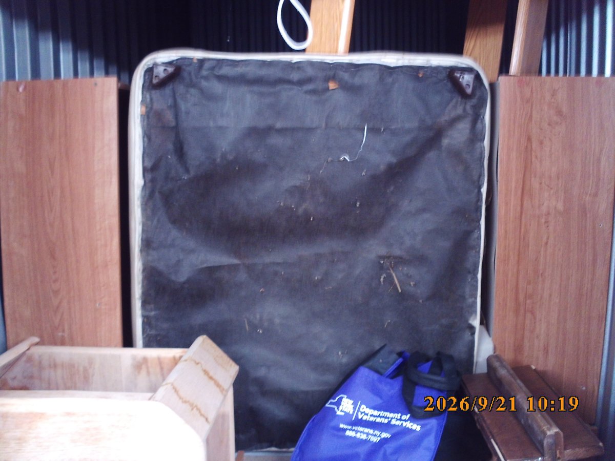 10 x 10 storage unit in Riverhead, NY
