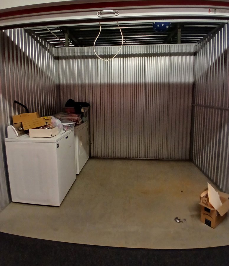 10 x 7 storage unit in Warrenton, VA