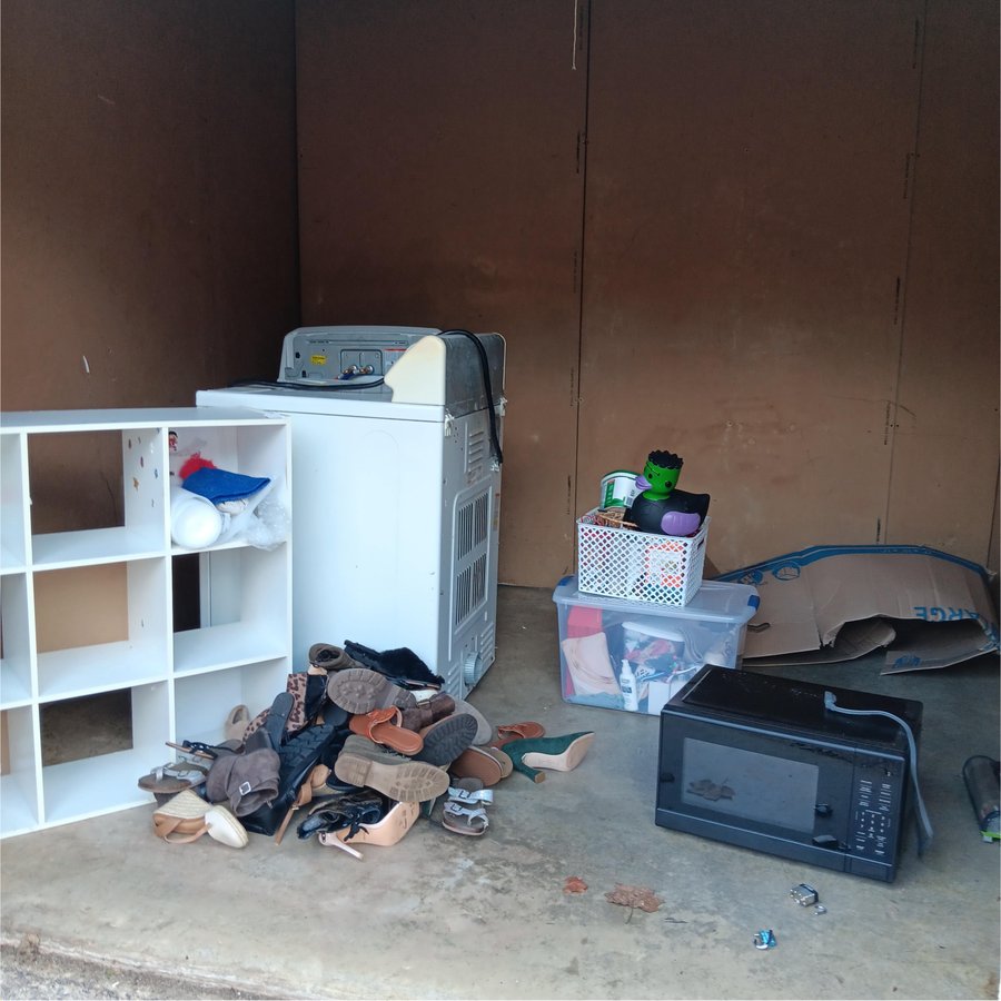 10 x 10 storage unit in Winston-salem, NC