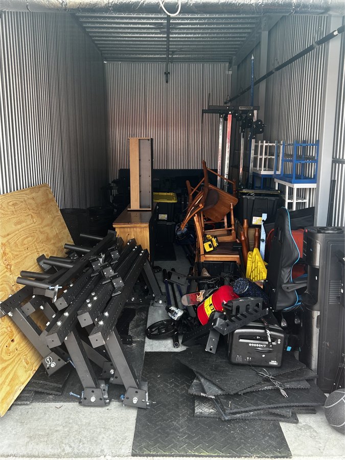 10 x 30 storage unit in Cape Coral, FL
