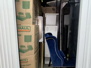 5 x 10 unit in Carrollton
