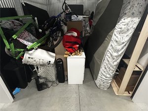 10 x 15 unit in Cape Coral