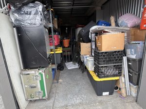 10 x 20 unit in South Gate