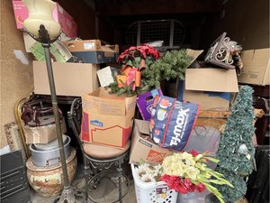 10 x 20 unit in Fresno