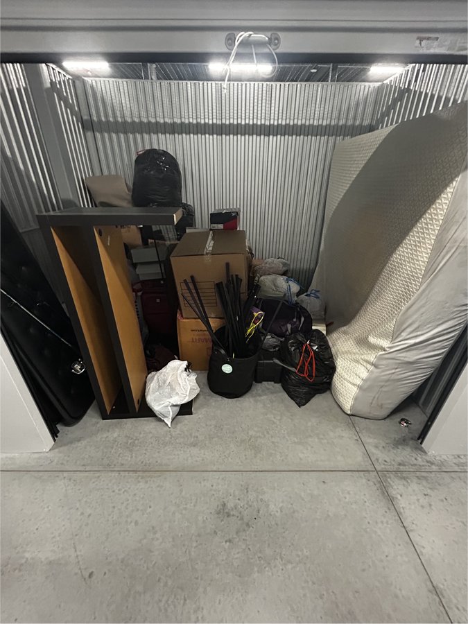 10 x 7 storage unit in Cape Coral, FL