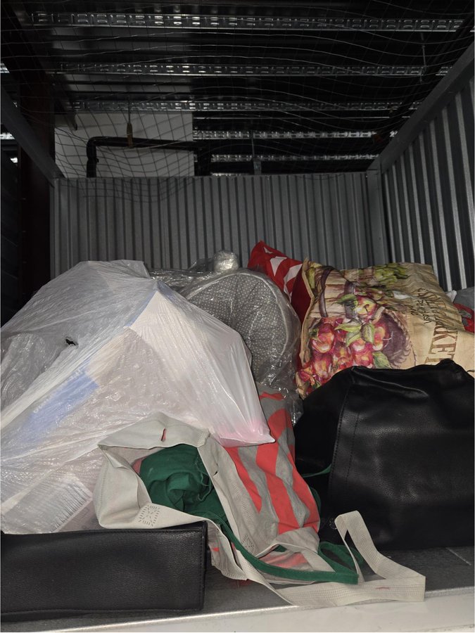 5 x 5 storage unit in Brooklyn, NY