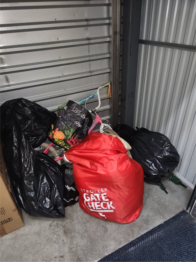 5 x 10 storage unit in Brooklyn, NY