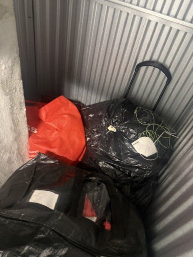 4 x 6 storage unit in New York, NY