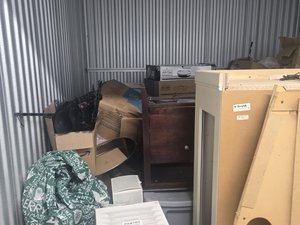 10 x 10 unit in Holmdel