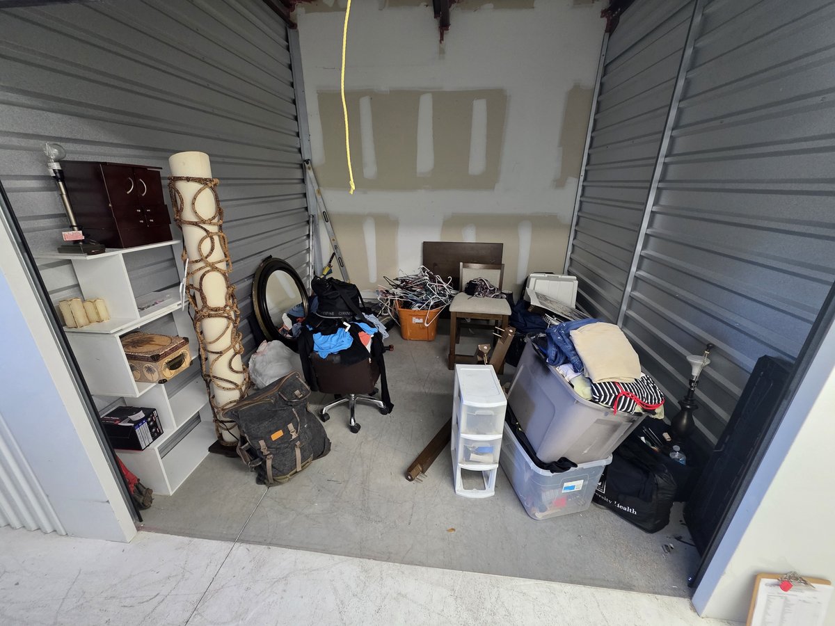 10 x 10 storage unit in New Port Richey, FL