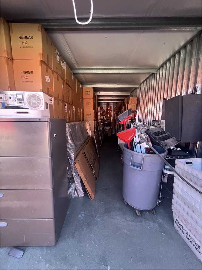 10 x 30 storage unit in Roseville, CA