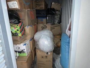 5 x 8 unit in Modesto