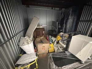 10 x 10 unit in Flushing