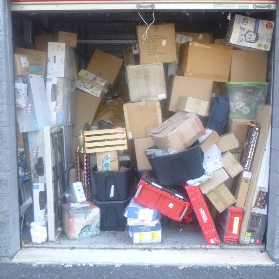 10 x 20 storage unit in Bethpage, NY
