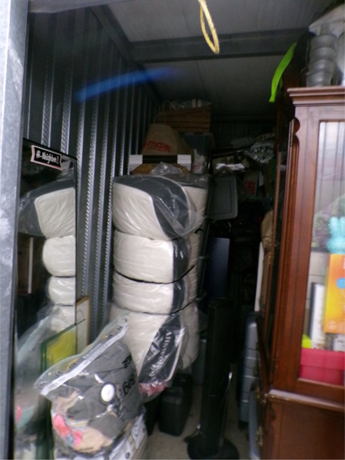5 x 10 storage unit in Gales Ferry, CT