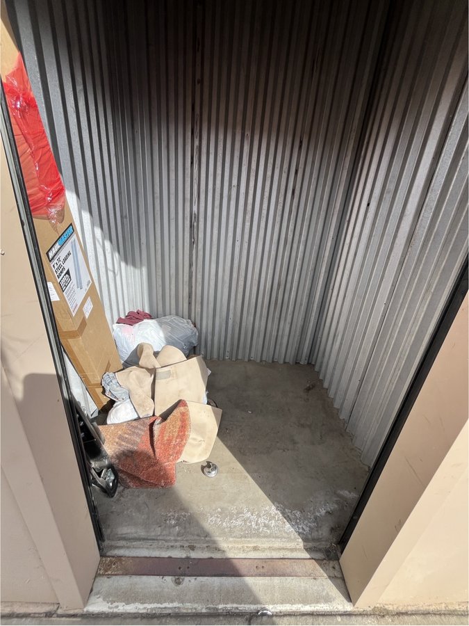 5 x 5 storage unit in Modesto, CA