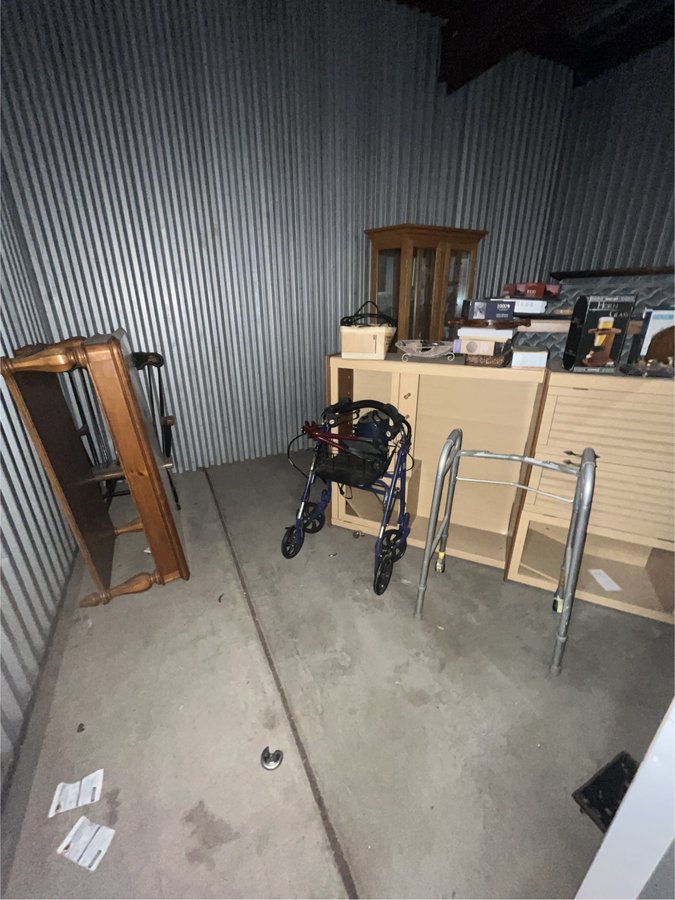 10 x 15 storage unit in Modesto, CA
