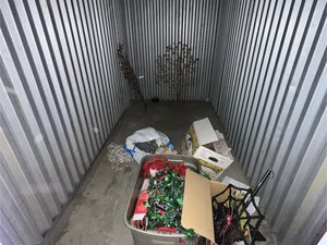 5 x 10 unit in Modesto