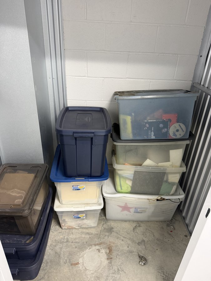 5 x 5 storage unit in Brooklyn, NY