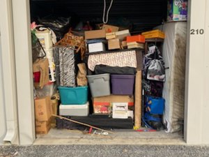 10 x 10 unit in Waterloo