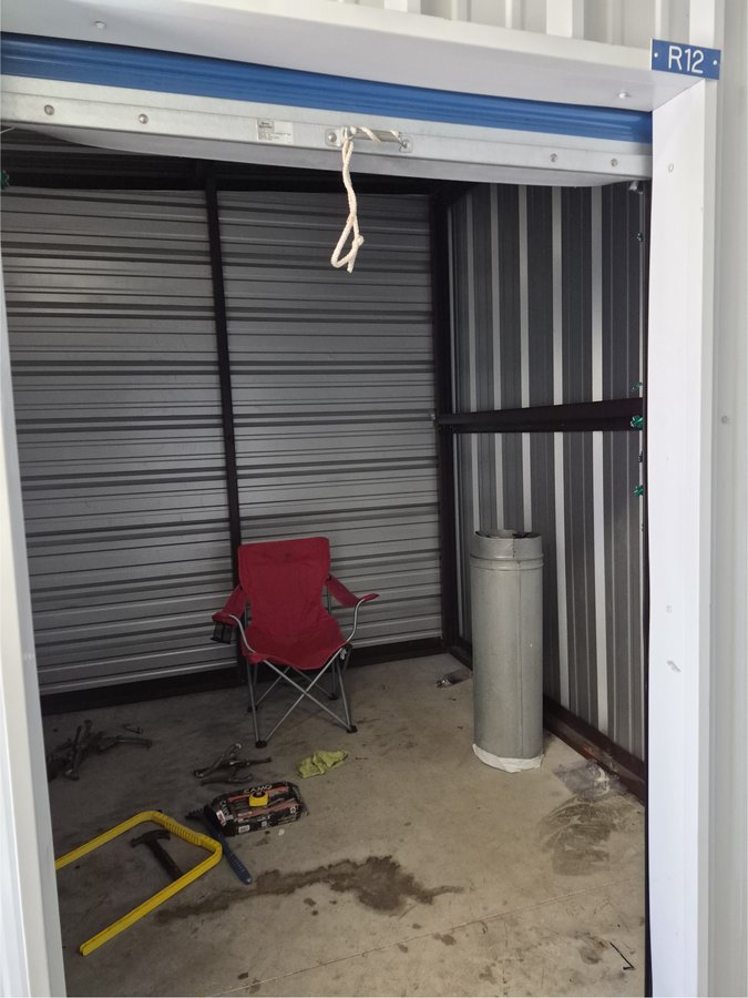 10 x 10 storage unit in Owensboro, KY