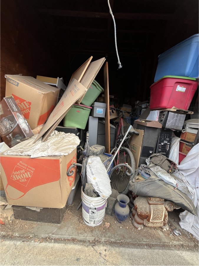 10 x 20 storage unit in Modesto, CA