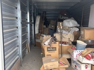 10 x 30 unit in St. Peter