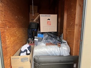 5 x 10 unit in Modesto