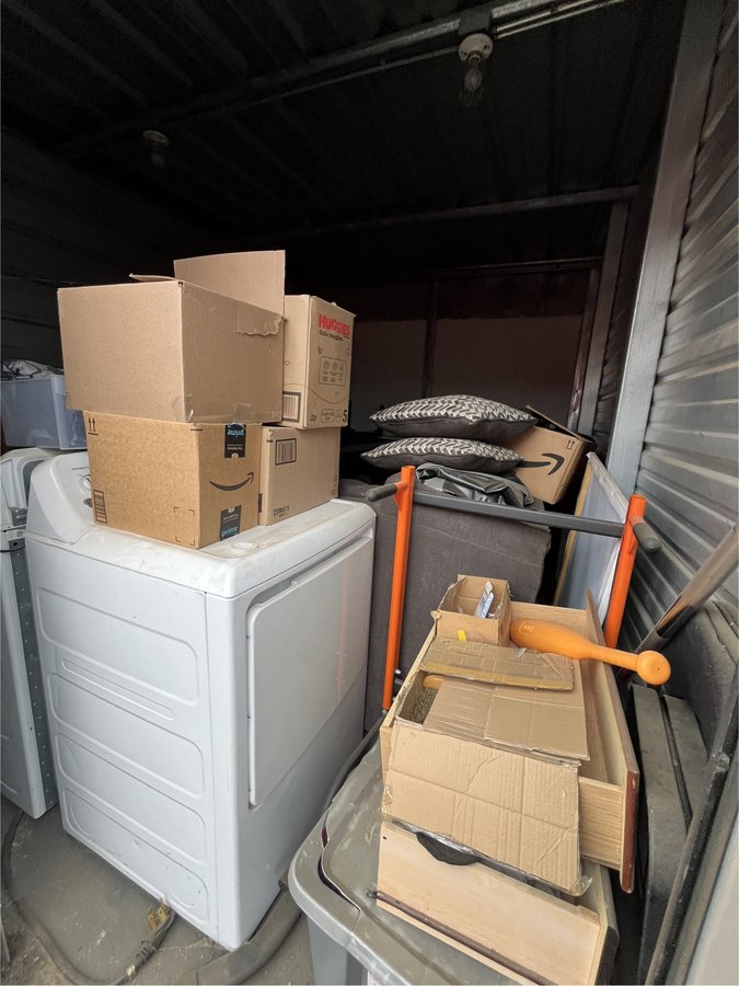 10 x 15 storage unit in Riverbank, CA
