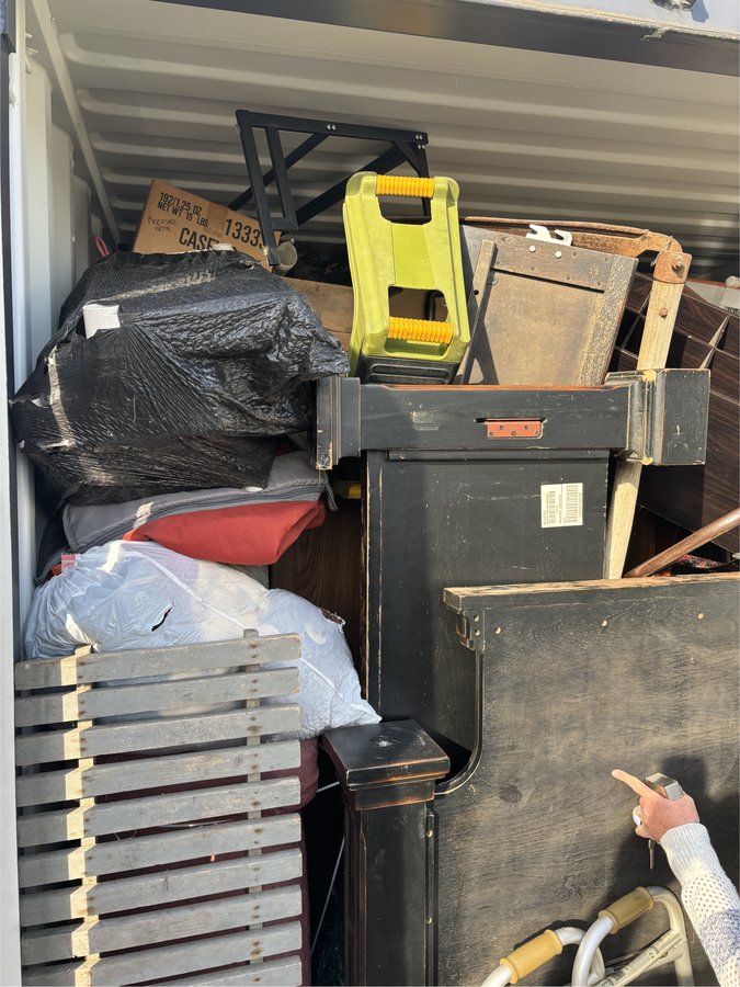 8 x 40 storage unit in Saint Peter, MN