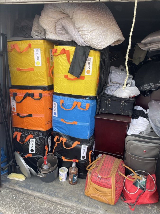 10 x 15 storage unit in Philadelphia, PA