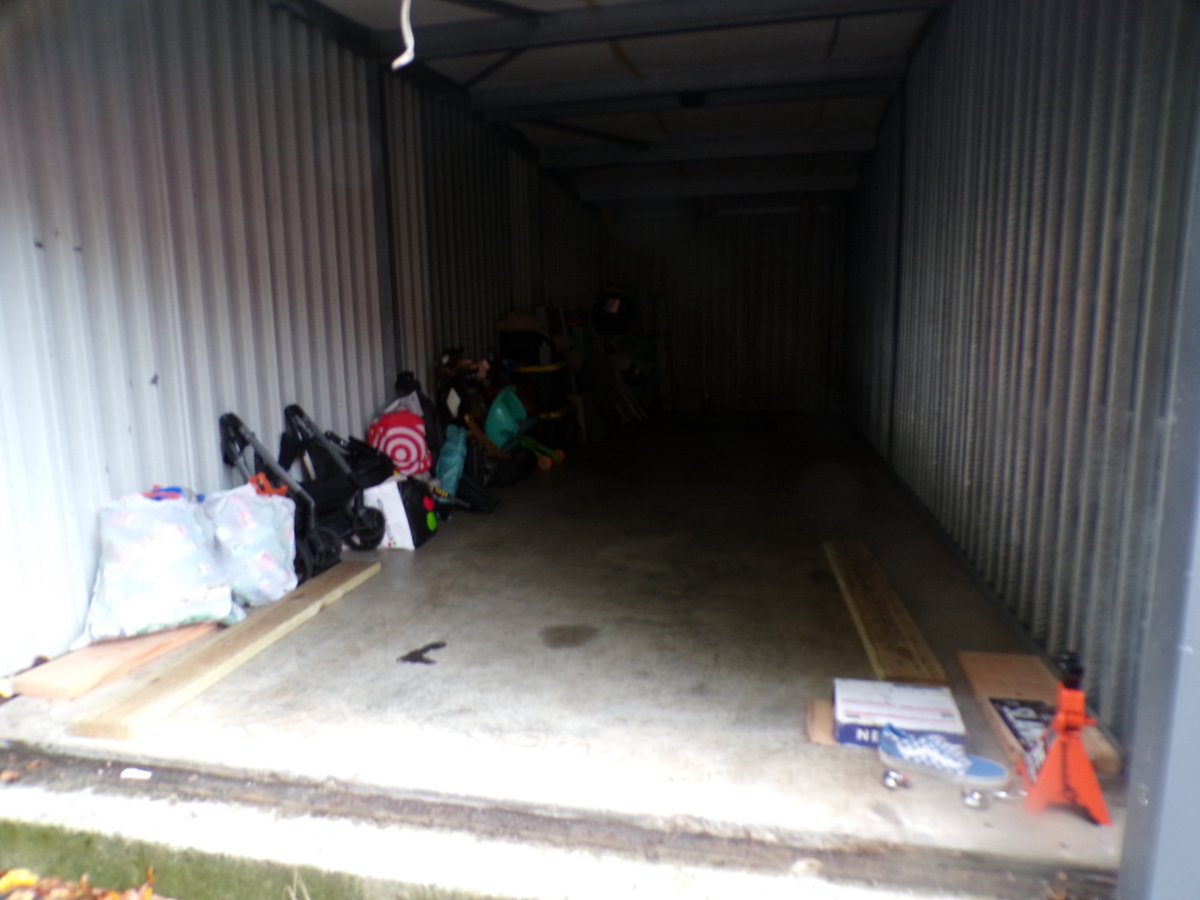 10 x 30 storage unit in Gales Ferry, CT