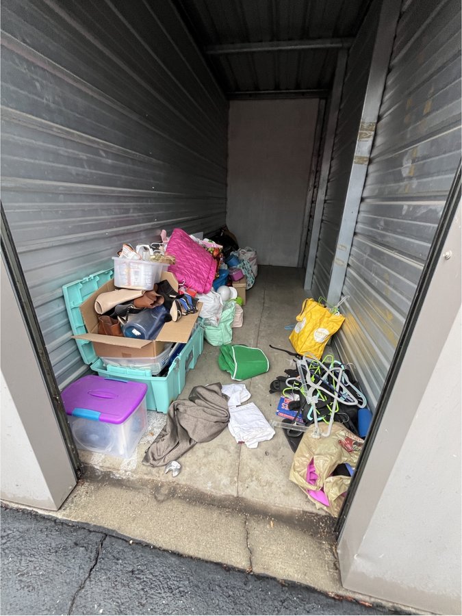 5 x 15 storage unit in Riverbank, CA