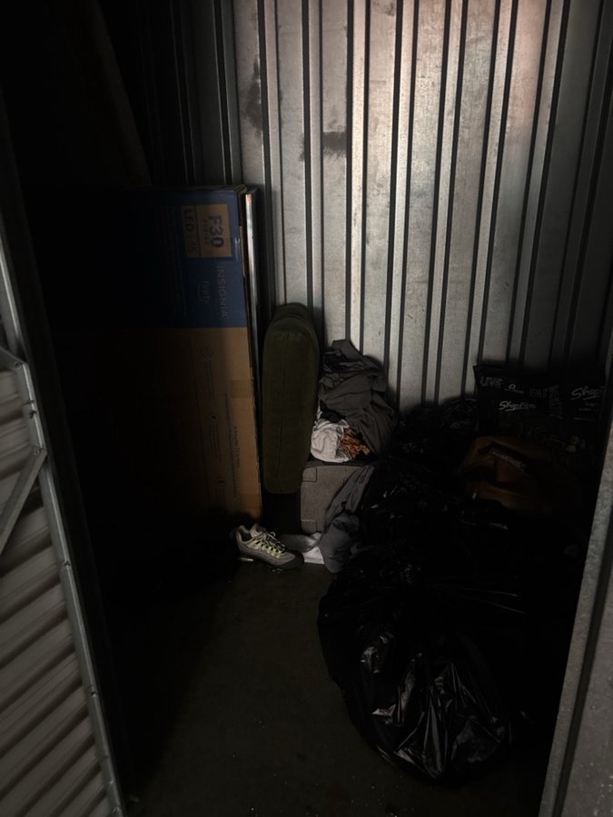 5 x 10 storage unit in Philadelphia, PA