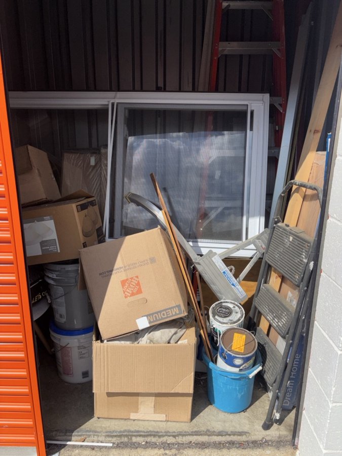 5 x 10 storage unit in Philadelphia, PA