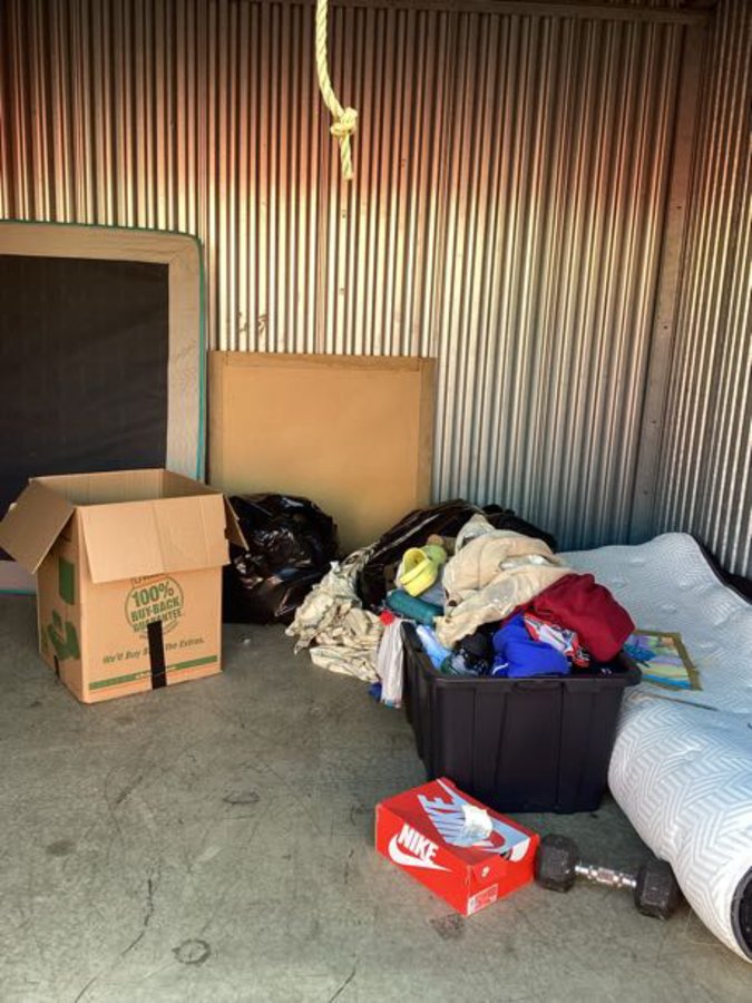 20 x 10 storage unit in Evansville, IN