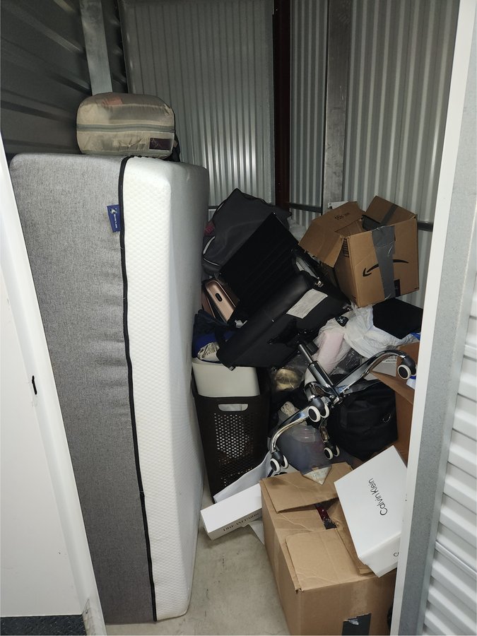 5 x 7 storage unit in Brooklyn, NY