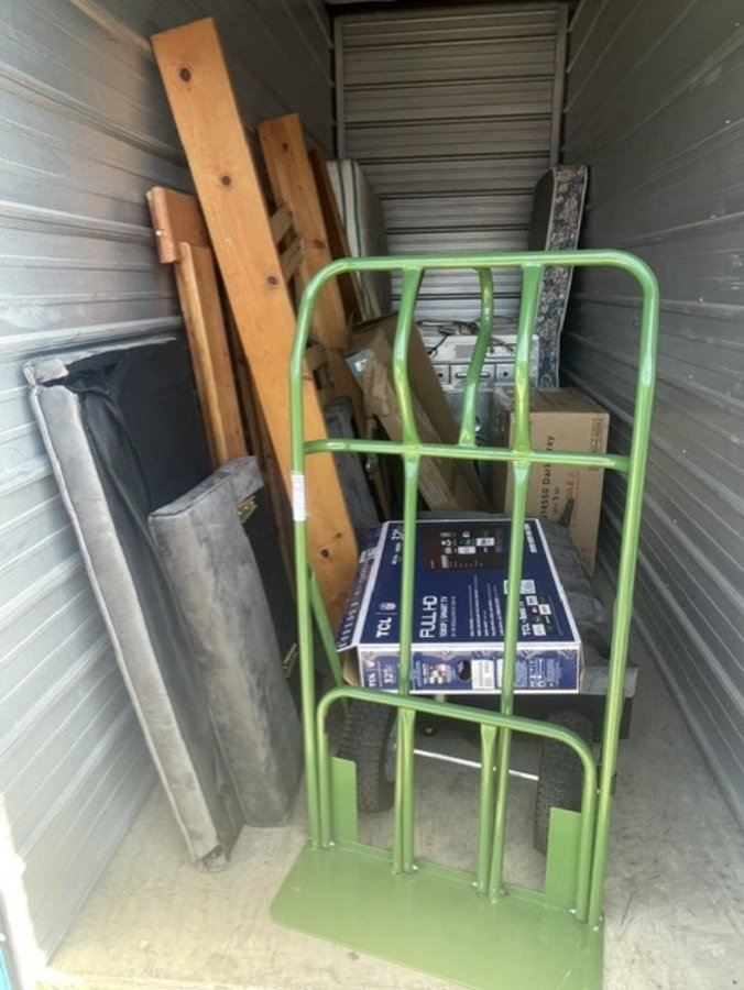 5 x 15 storage unit in Jackson, MS
