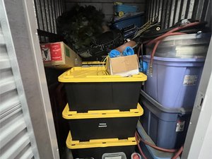 5 x 7 unit in Salinas
